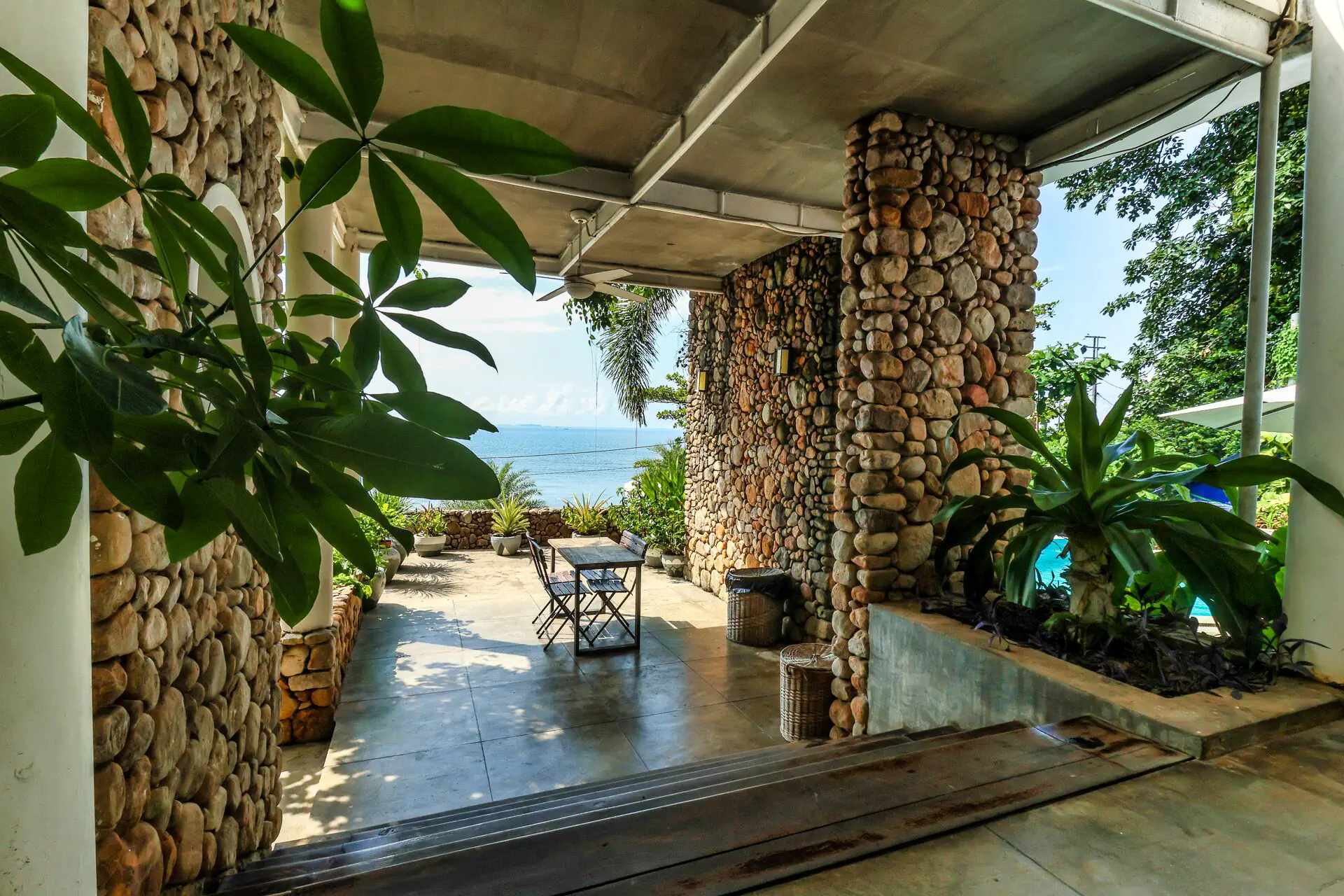 Saravoan Resort Kep Pool